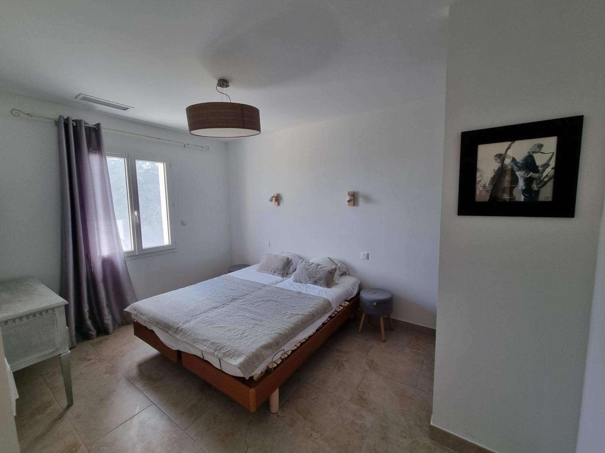 Вилла Au Fil De Soi Saint-Julien-de-Peyrolas Номер фото
